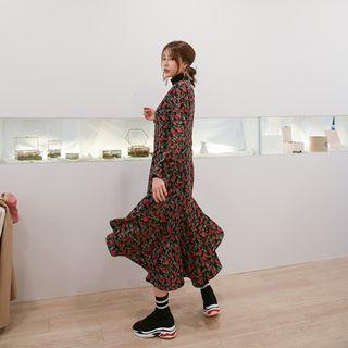 V-neck Floral Chiffon Maxi Shirtdress