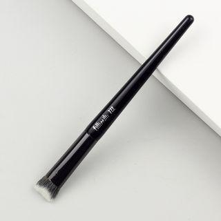 Foundation Brush 722 - Black - One Size