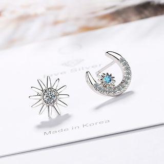 Non-matching Rhinestone Moon & Star Earring As Shown In Figure - One Size