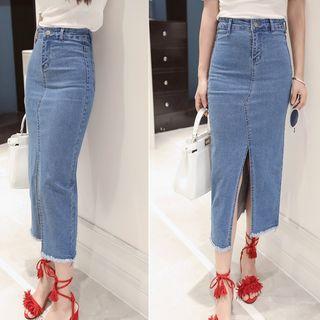 Fray Hem Slit Front Midi Denim Skirt