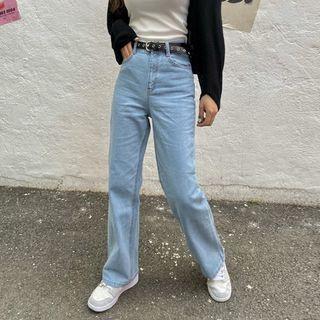 Stragith-cut Jeans