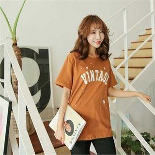 Crew-neck Lettering-splattered T-shirt