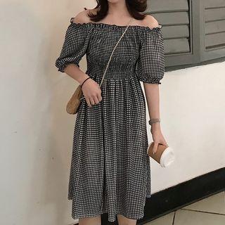 Plaid Off-shoulder Short-sleeve Midi A-line Dress