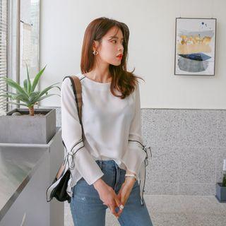 Beribboned Slit-sleeve Chiffon Top
