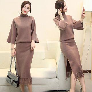Set: 3/4-sleeve Turtleneck Knit Top + Midi Fitted Skirt