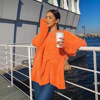 Round-neck Textured Long Knit Top