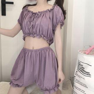 Set: Off-shoulder Cropped Blouse + Shorts