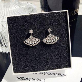 Fan Shape Earring