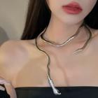 Snake Wired Alloy Necklace Necklace - Snake Pattern - Silver - One Size