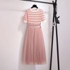 Short-sleeve Zigzag Pattern Blouse / Midi A-line Mesh Skirt / Set