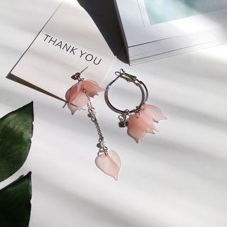 Petal Drop Non-matching Earring