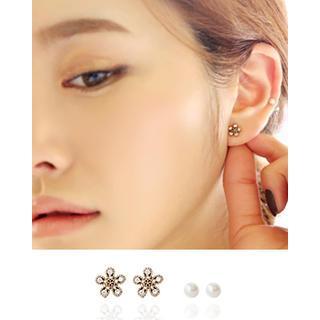 Set Of 2: Earrings