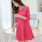 V-neck 3/4-sleeve A-line Dress
