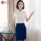Short-sleeve Plain Shirt / Pencil Skirt