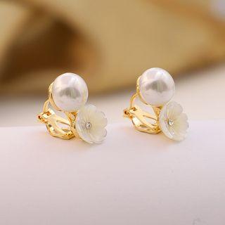 Faux Pearl Scallop Flower Earring 1 Pair - Clip On Earring - White - One Size