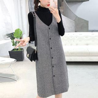 Set: Long-sleeve Turtleneck Knit Top + Sleeveless Plaid Midi Dress
