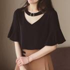 Ring Choker Short-sleeve Top