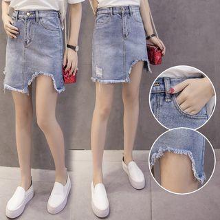 Asymmetrical Fringed Denim Skirt