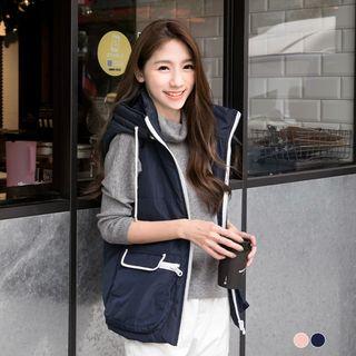 Zippered Puffer Vest