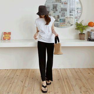 Cap-sleeve Frill-side Top