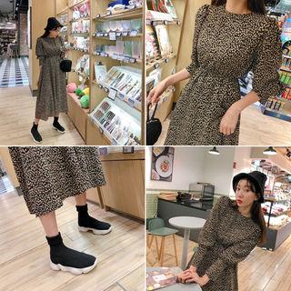 Gathered-waist Long Leopard Dress