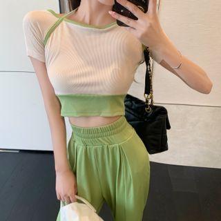 Short-sleeve Two Tone Knit Crop Top / Wide Leg Pants