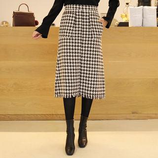 Fringe-hem Houndstooth Wool Blend Midi Skirt