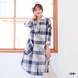 Texted Graphic Plaid Longline Shirt Dress
