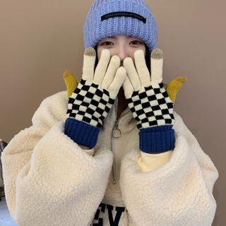 Checker Touchscreen Knit Gloves