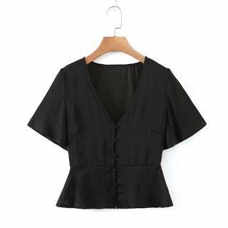Short-sleeve Plain Button-up Top