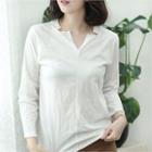Notched Slit-neckline T-shirt