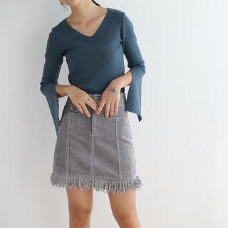 Slit-sleeve V-neck Knit Top