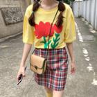 Short-sleeve Flower Print T-shirt / A-line Skirt