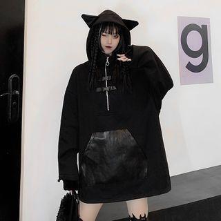 Buckled Half-zip Hoodie