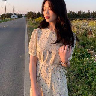 Short-sleeve Round-neck Floral Print Midi Dress
