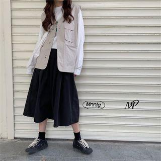 Lettering Long-sleeve T-shirt / Midi A-line Skirt