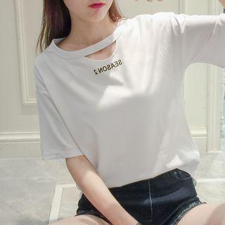 Short-sleeve Lettering Cutout Front Top