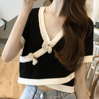 V-neck Contrast Trim Bow Knit Crop Top Black - One Size