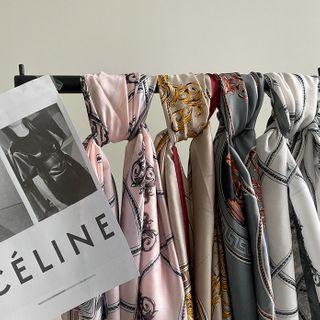 Acanthus Print Silky Long Scarf