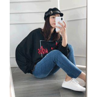 Dolman-sleeve Letter Sweatshirt