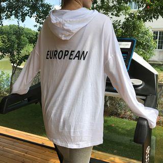 Hooded Long-sleeve T-shirt / Crop Striped Leggings