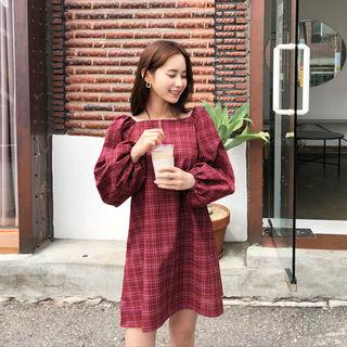 Off-shoulder Plaid Tunic
