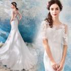 Embroidered Capelet Trimpet Wedding Gown With Train