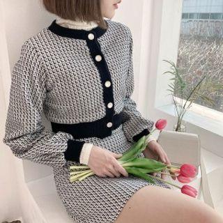 Pattern Knit Cardigan & Miniskirt Set Black - One Size