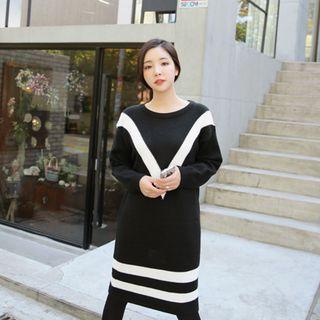 Round-neck Contrast-trim Knit Dress