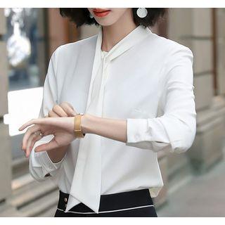 Plain Tie-neck Blouse / Cropped Dress Pants / Set