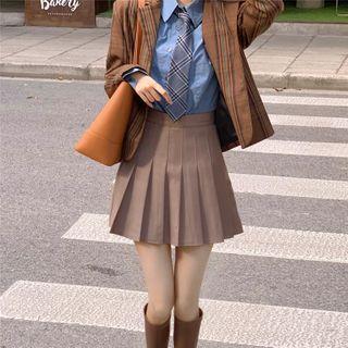 Plaid Blazer / Shirt / Pleated Skirt