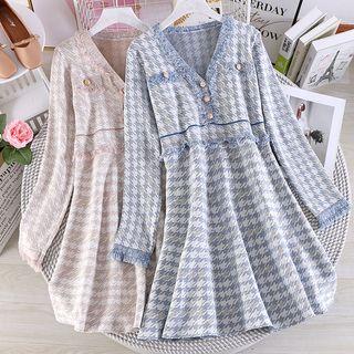 Long-sleeve Houndstooth Knit Dress