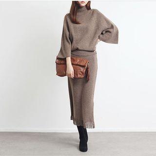 Set: 3/4-sleeve Turtleneck Sweater + Knit Midi Skirt