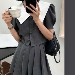 Set: Short-sleeve Contrast Collar Blouse + Pleated Mini A-line Skirt